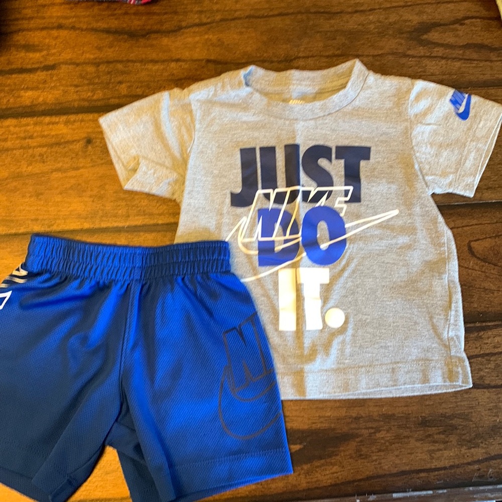Nike matching set